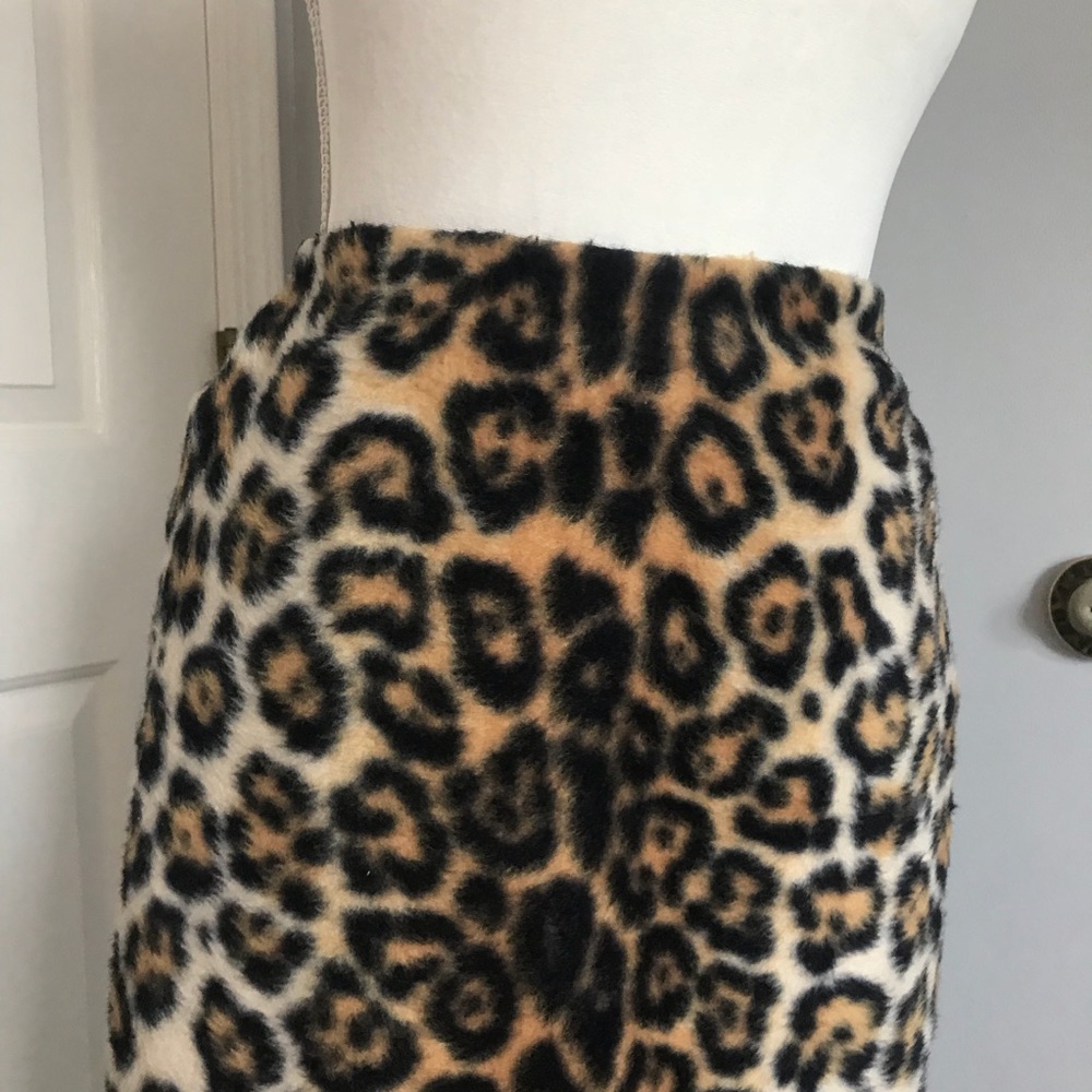 NEW Vintage Cheetah Print Maxi Skirt - Picture 2 of 7